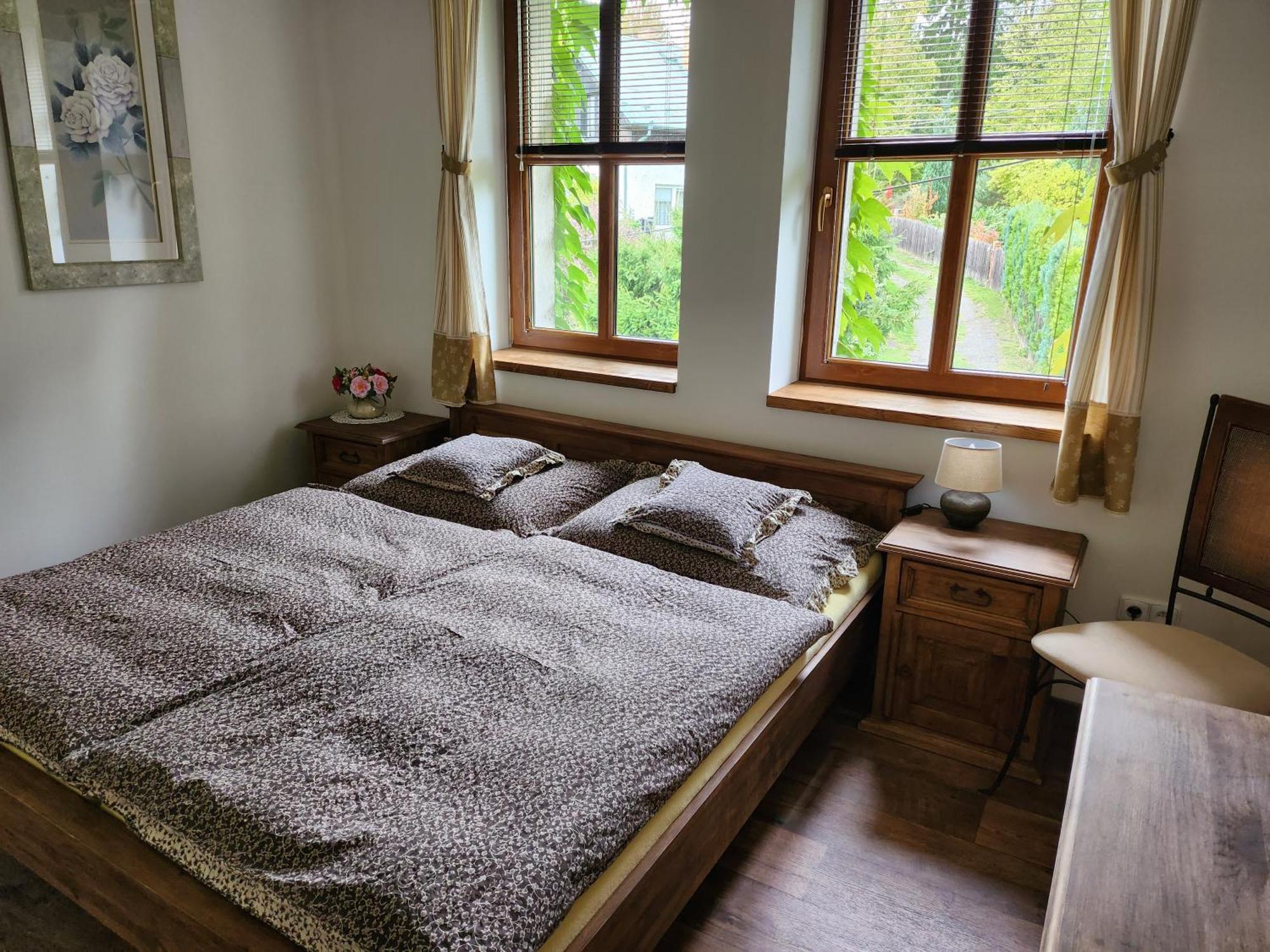Hospudka Na Trucovne Sazava (Benesov)